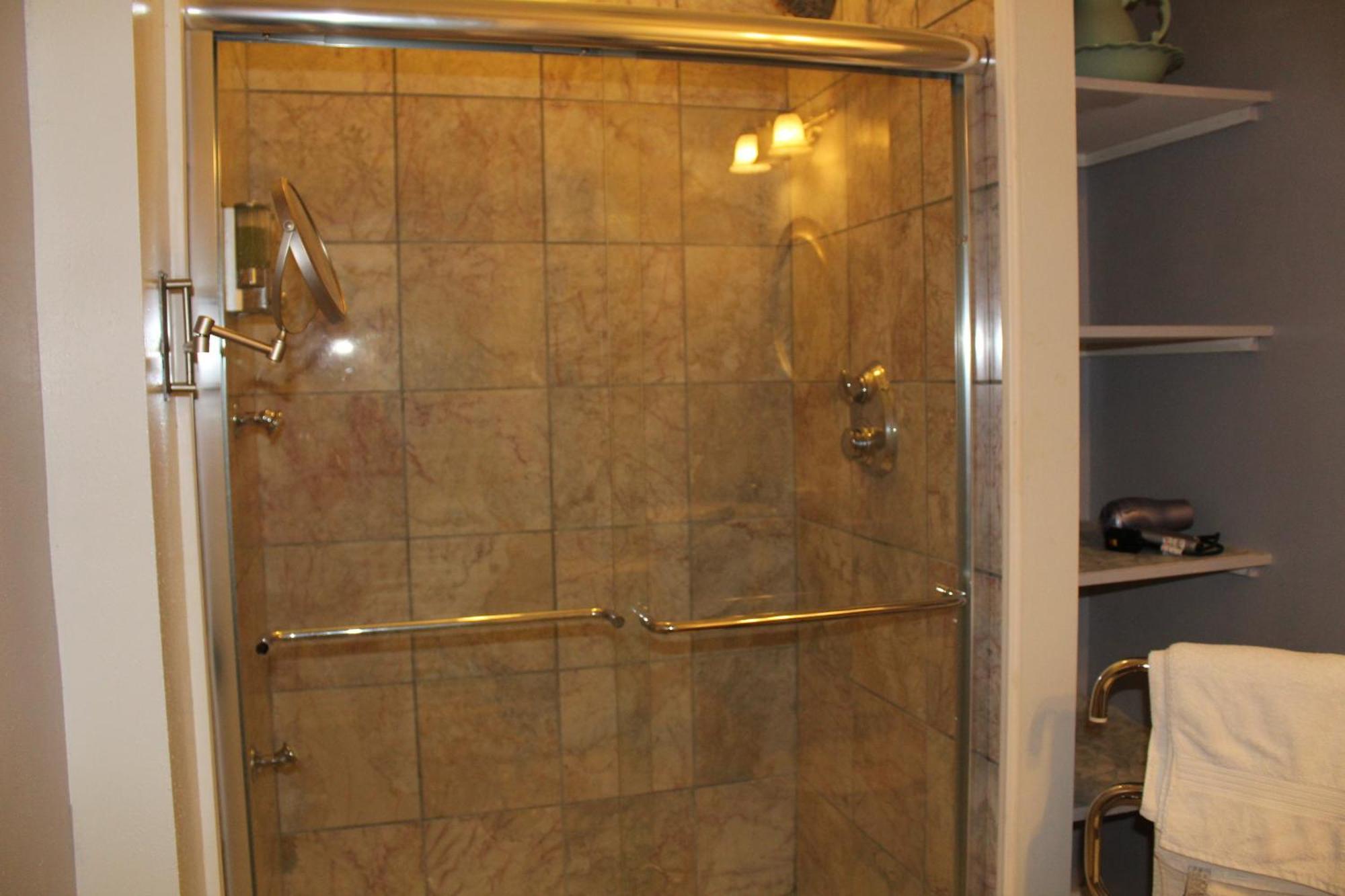 Monroe Manor Inn South Haven Δωμάτιο φωτογραφία